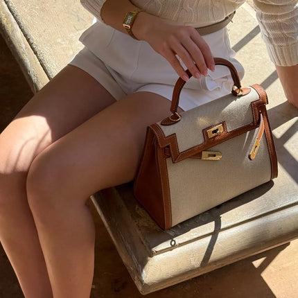 Mia